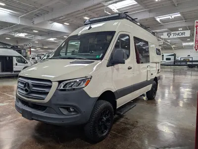 2025 Entegra Coach Launch 19Y photo 4