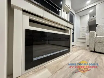 2026 Brinkley Model I photo 23