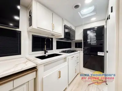 2026 Brinkley Model Ix photo 19