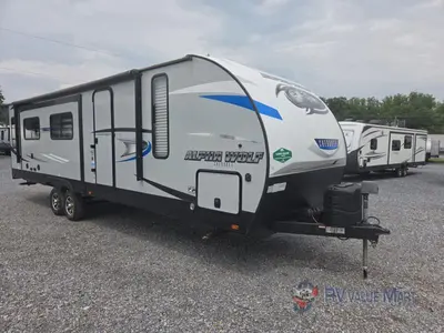 2020 Forest River RV Cherokee Alpha Wolf photo 2