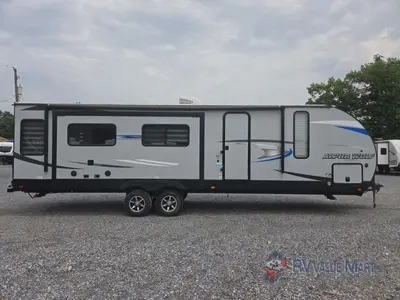 2020 Forest River RV Cherokee Alpha Wolf photo 9
