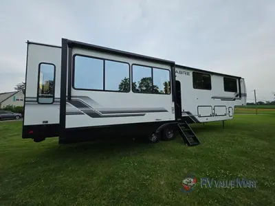 2027 Forest River RV Sabre photo 5