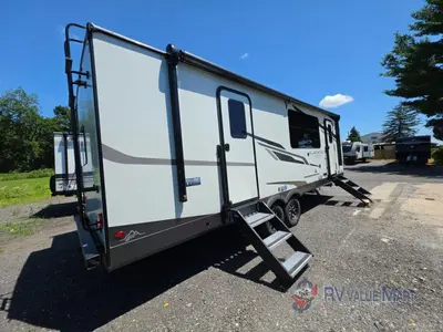 2027 Forest River RV Flagstaff Super Lite photo 5