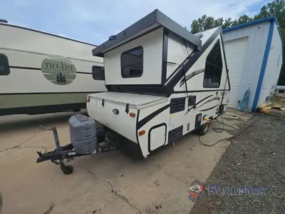 2016 Forest River RV Flagstaff Hard Side High Wall Series photo 4