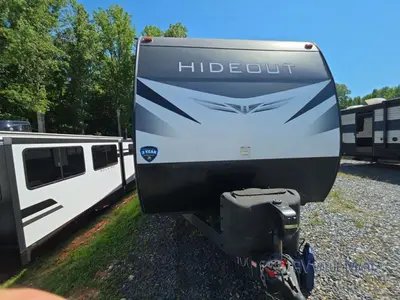 2020 Keystone Hideout photo 3