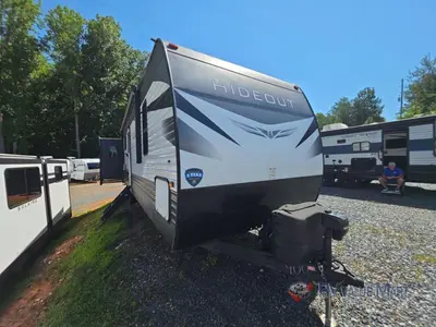 Used 2020 Keystone Hideout 32RDDS