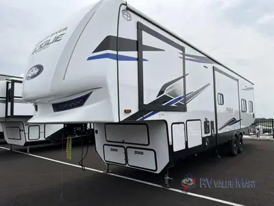 2026 Forest River RV Vengeance Rogue Armored photo 4