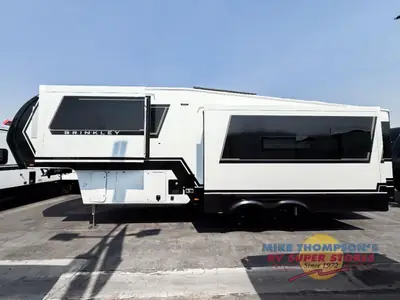 2026 Brinkley Model Z photo 3
