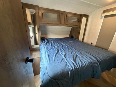 2021 FOREST RIVER WILDWOOD photo 4