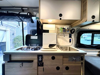 2022 WINNEBAGO SOLIS photo 8