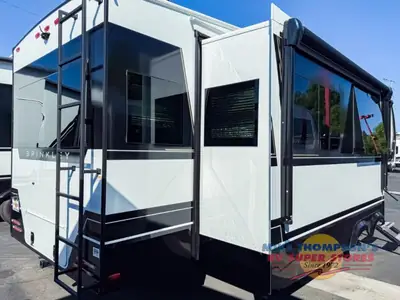 2026 Brinkley Model Z photo 6