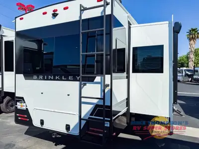 2026 Brinkley Model Z photo 5
