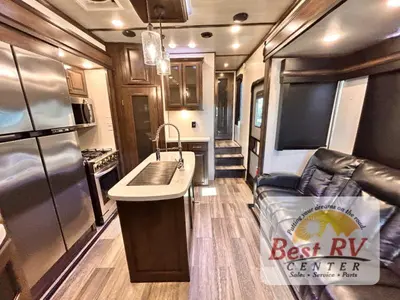 2021 Dutchmen RV Voltage photo 30