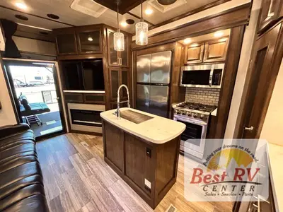 2021 Dutchmen RV Voltage photo 10