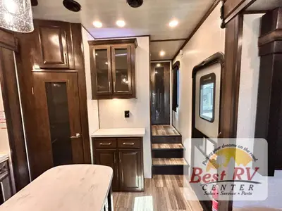 2021 Dutchmen RV Voltage photo 43