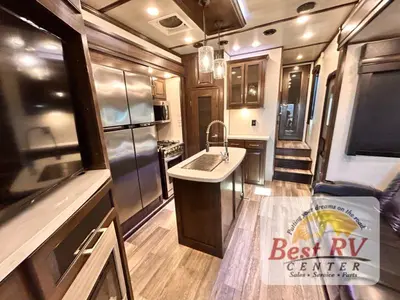 2021 Dutchmen RV Voltage photo 29