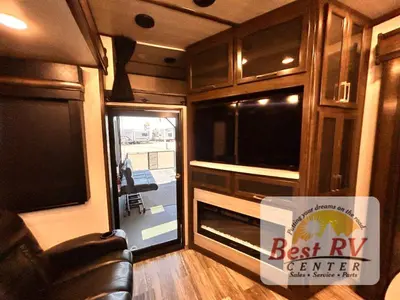 2021 Dutchmen RV Voltage photo 25
