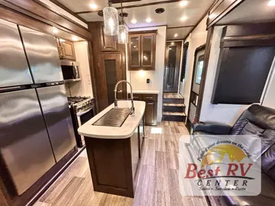 2021 Dutchmen RV Voltage photo 33