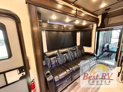 2021 Dutchmen RV Voltage photo 19
