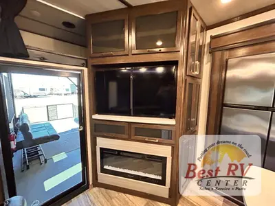 2021 Dutchmen RV Voltage photo 26