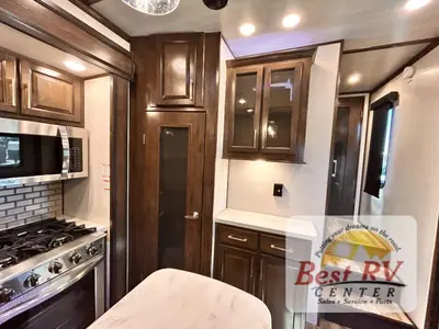 2021 Dutchmen RV Voltage photo 41