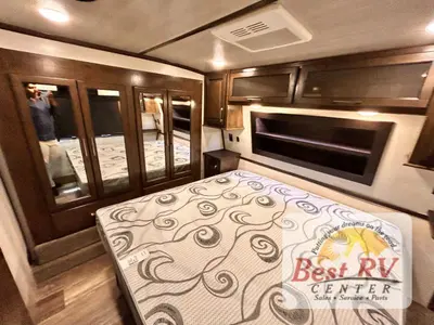 2021 Dutchmen RV Voltage photo 48