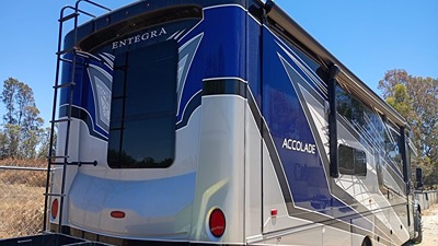 2022 ENTEGRA COACH ACCOLADE XL photo 3