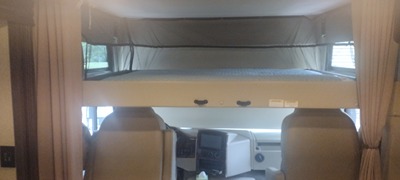 2019 THOR MOTOR COACH HURRICANE photo 4