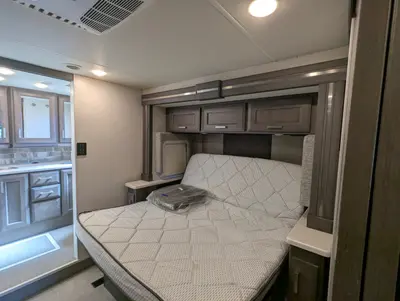 2023 Thor Motor Coach Palazzo photo 34