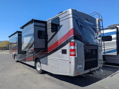 2023 Thor Motor Coach Palazzo photo 9