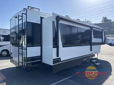 2026 Brinkley Model Z photo 14