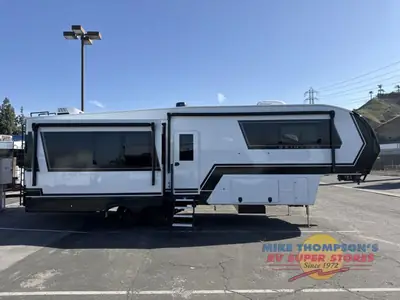 2026 Brinkley Model Z photo 15