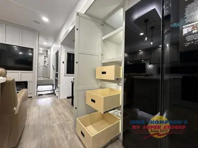 2026 Brinkley Model Z photo 30