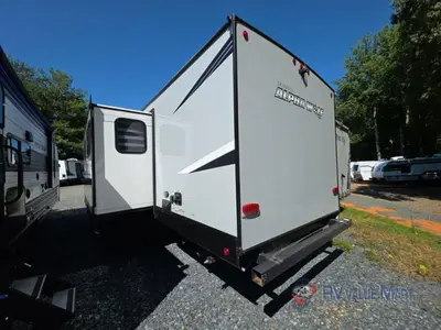 2022 Forest River Cherokee Alpha Wolf photo 6