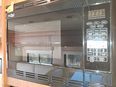 2014 WINNEBAGO ITASCA NAVION photo 33