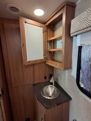 2014 WINNEBAGO ITASCA NAVION photo 42