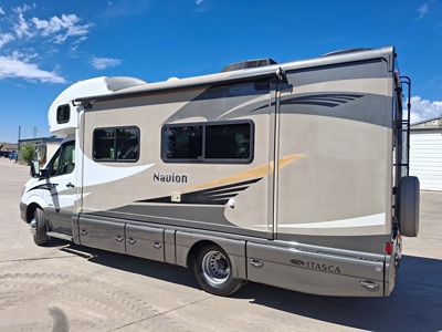 2014 WINNEBAGO ITASCA NAVION photo 5