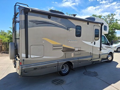 2014 WINNEBAGO ITASCA NAVION photo 3
