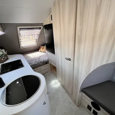 2024 NuCamp T@b 400 photo 43