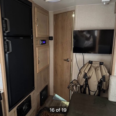 2022 WINNEBAGO MINNIE photo 3