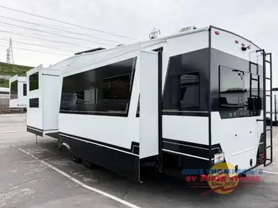 2026 Brinkley Model Z photo 5