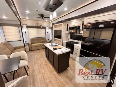 2027 Forest River RV Sabre photo 9