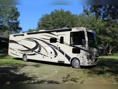 Used 2015 Thor Motor Coach Windsport 35C