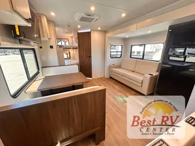 2027 Winnebago Access photo 11