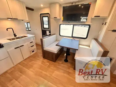 2027 Winnebago Access photo 41