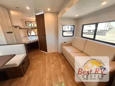 2027 Winnebago Access photo 18