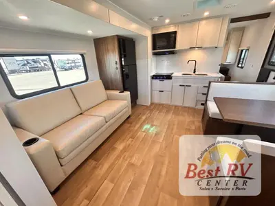 2027 Winnebago Access photo 35