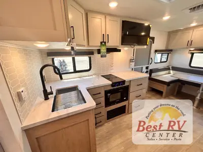 2027 Ember RV E-Series photo 36