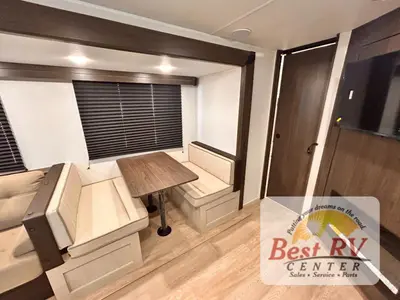 2027 Forest River RV Cherokee Alpha Wolf photo 32