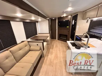 2027 Forest River RV Cherokee Alpha Wolf photo 17